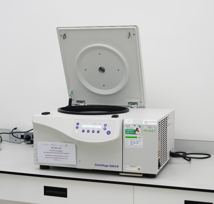 Centrifuge Refrigerated